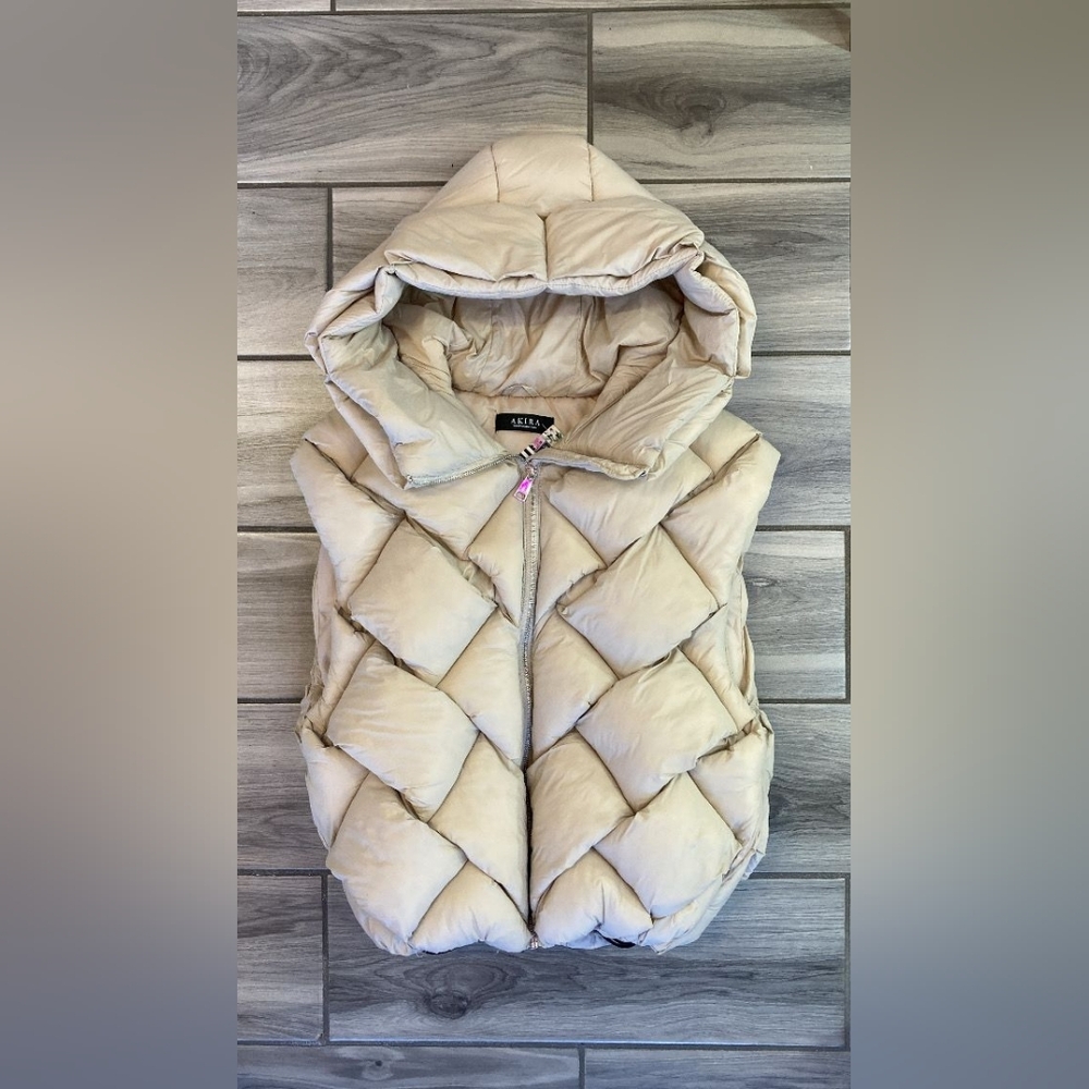 Max Studio Cream Hooded Puffer Vest